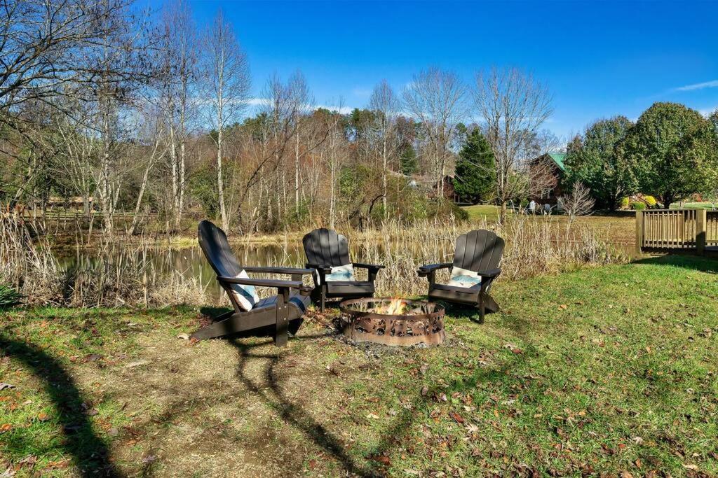 塞维尔维尔Spectacular Mtns Views With Private Hot Tub With Pool Table And Private Pond别墅 外观 照片