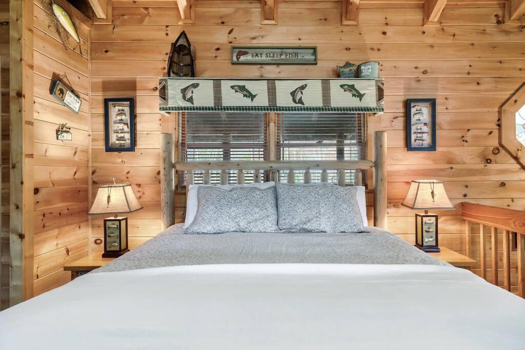 塞维尔维尔Spectacular Mtns Views With Private Hot Tub With Pool Table And Private Pond别墅 外观 照片