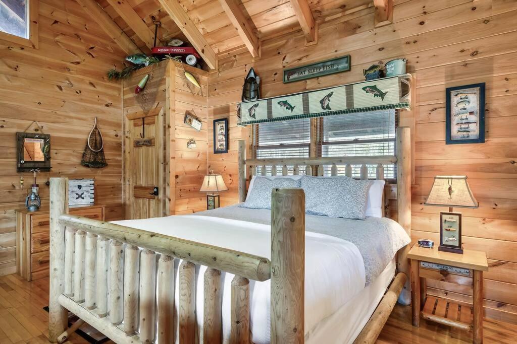 塞维尔维尔Spectacular Mtns Views With Private Hot Tub With Pool Table And Private Pond别墅 外观 照片