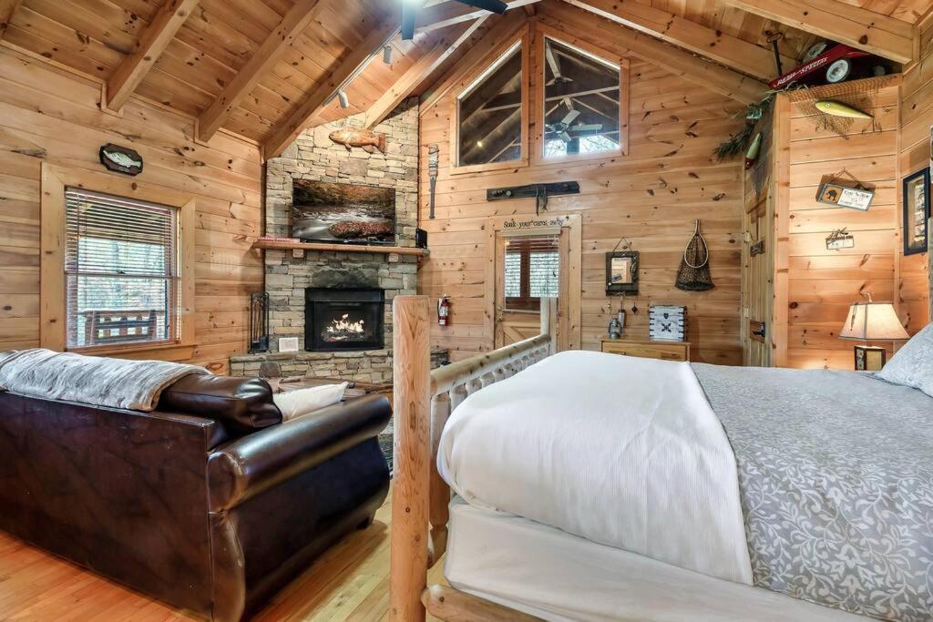 塞维尔维尔Spectacular Mtns Views With Private Hot Tub With Pool Table And Private Pond别墅 外观 照片