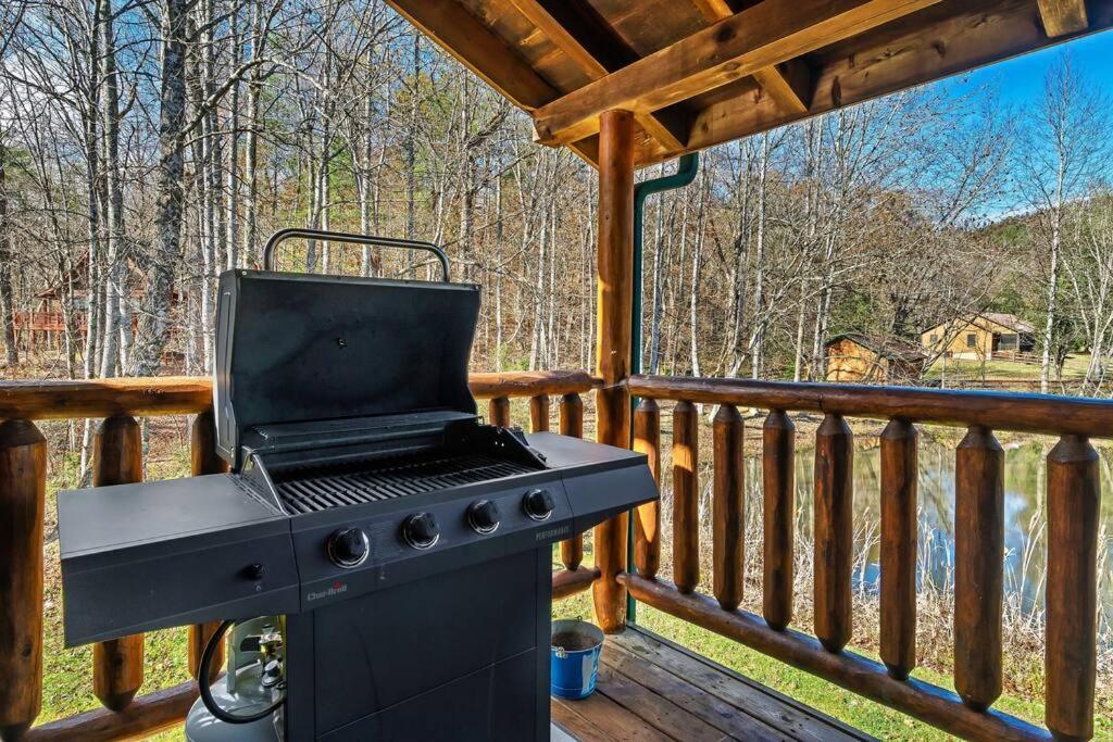 塞维尔维尔Spectacular Mtns Views With Private Hot Tub With Pool Table And Private Pond别墅 外观 照片